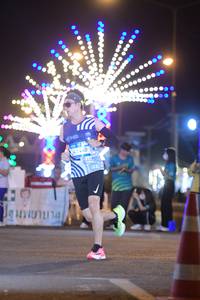 BIB: 140
                            <button type="button" onclick="openModal(22927691)" class="btn btn-primary btn-sm float-right btn-popup" data-toggle="modal" data-target=".modal-high-quality">
                        <i class="fas fa-shopping-cart"></i> Add to Cart
                    </button>
                                            <button type="button" onclick="isThisMe(22927691, true)" class="btn btn-success btn-sm float-right btn-popup btn-isme hidden" data-toggle="tooltip" data-placement="bottom" title="นี่คือรูปของคุณใช่ไหม คลิกที่นี่เพื่อเอาเข้าอัลบั้ม">
                        <i class="fas fa-plus"></i> Add to album
                    </button>
                    <button type="button" onclick="isThisMe(22927691, false)" class="btn btn-warning btn-sm float-right btn-popup btn-isnotme hidden">
                        <i class="fas fa-ban"></i> Remove from album
                    </button>